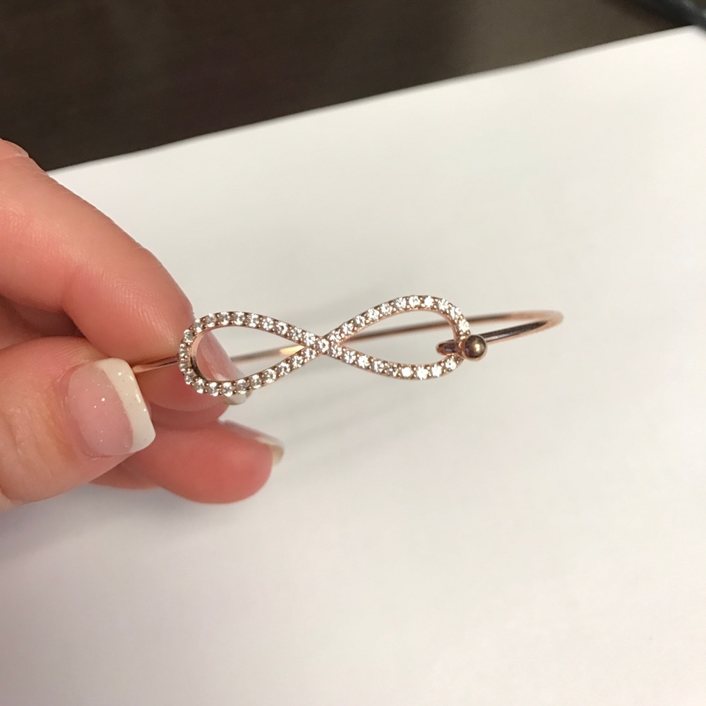 Rose gold Infinity bracelet