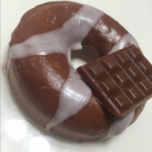 Smores donut soap - Picture 3 of 4