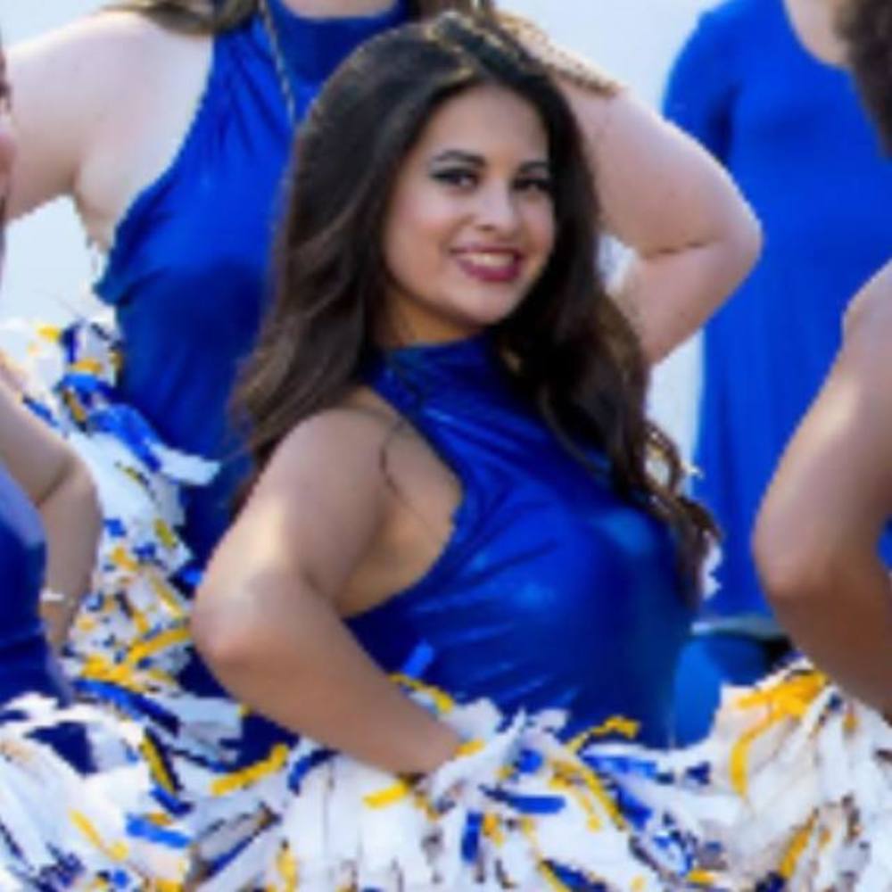 Meet your Posher, Lauren