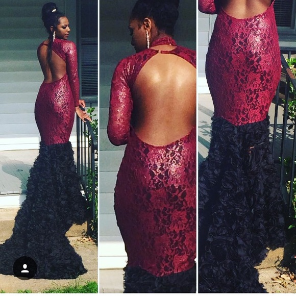 The Merlot Gown - Picture 2 of 2