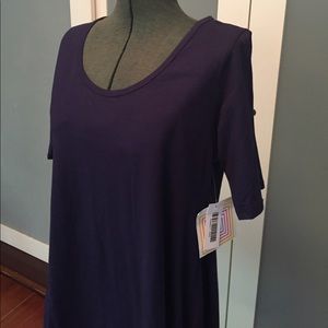 NWT Lularoe Navy Perfect Tee
