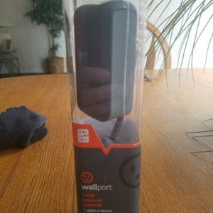 IPhone Universal Charger With Lightening Connector