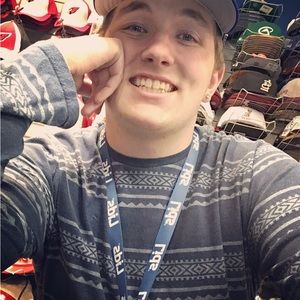 Meet your Posher, Jared