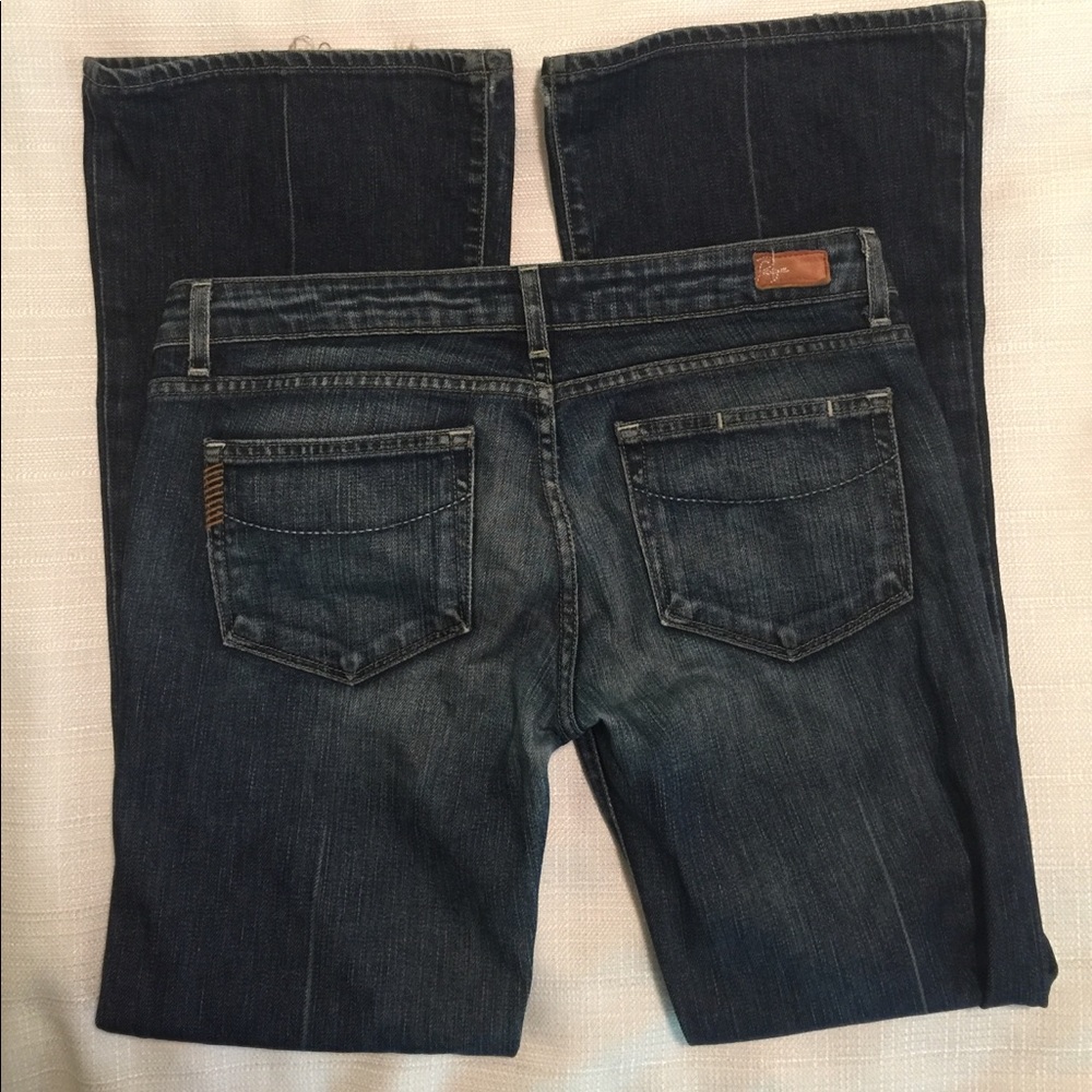 Paige Jeans Laurel Canyon Sz 30 Petite Distressed - Picture 3 of 5