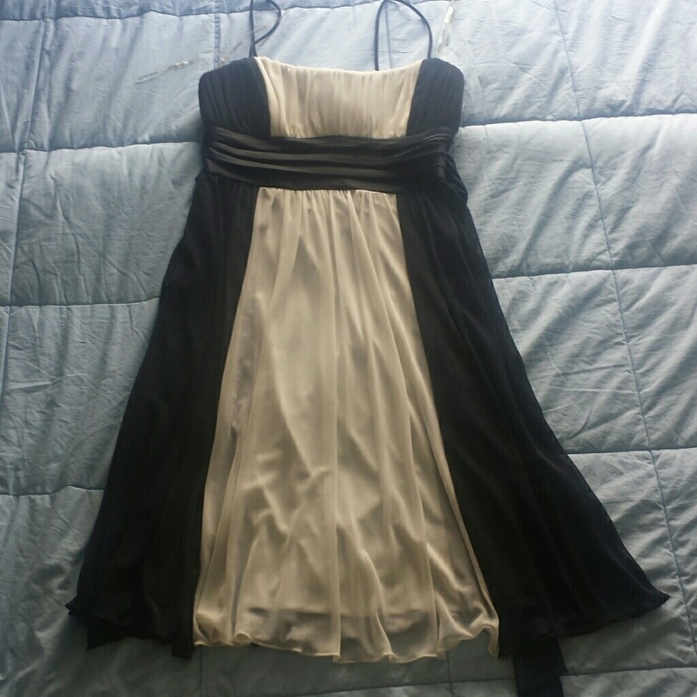 ??Black and white dress??