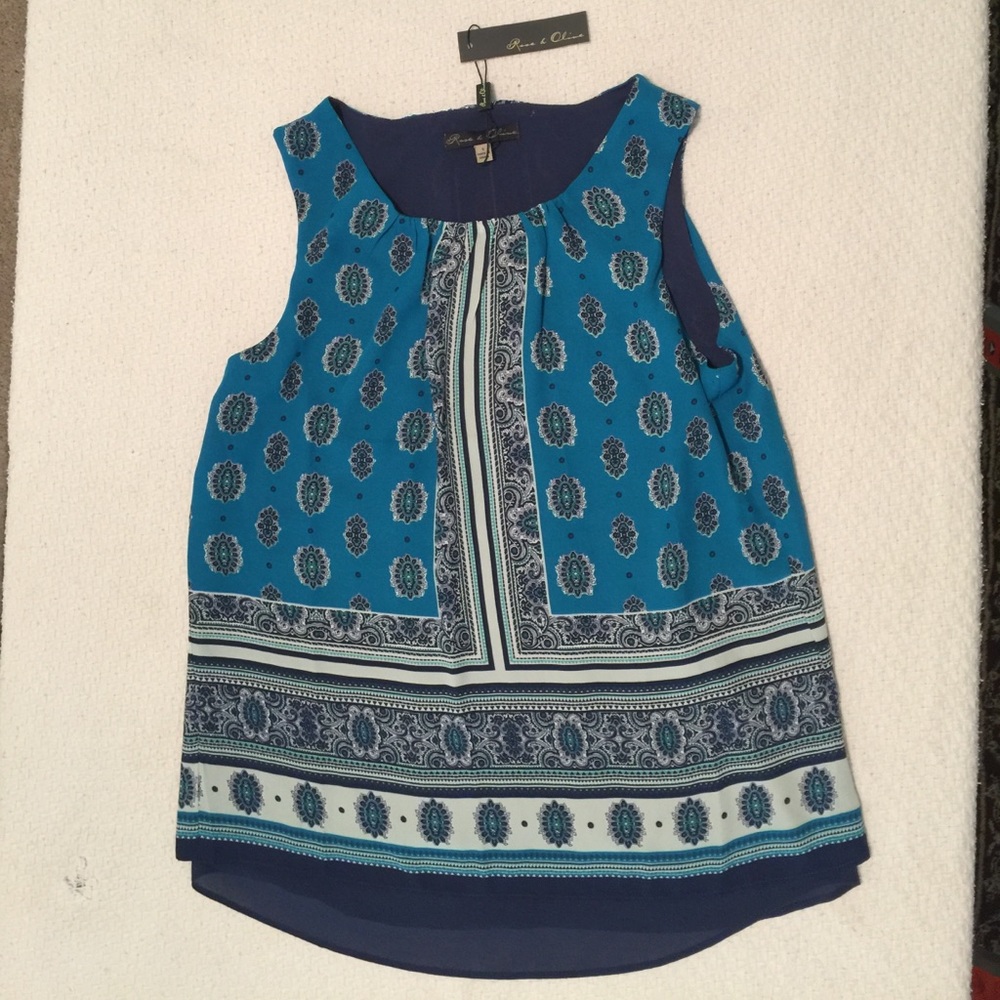 BRAND NEW Rose and Olive women's sleeveless top