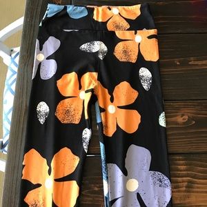 Brand new OS LuLa Roe leggings