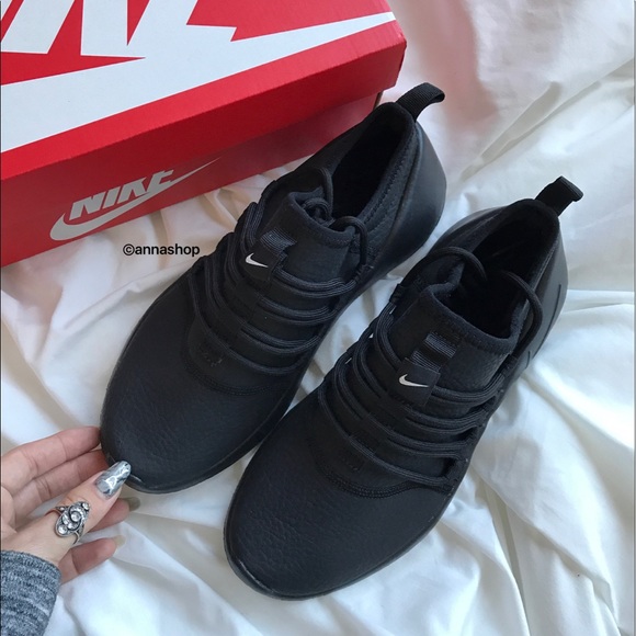 NWT Nike payaa premium black - Picture 4 of 6