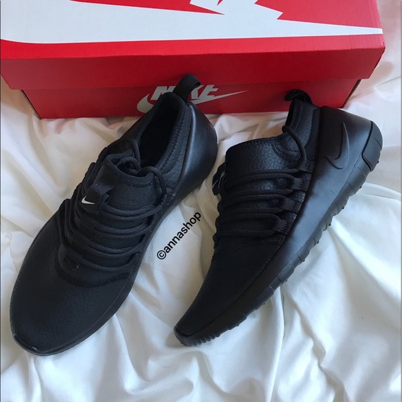 NWT Nike payaa premium black - Picture 5 of 6