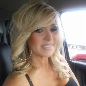 Meet your Posher, Rachelle