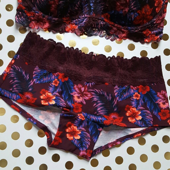 PINK - Picture 4 of 6