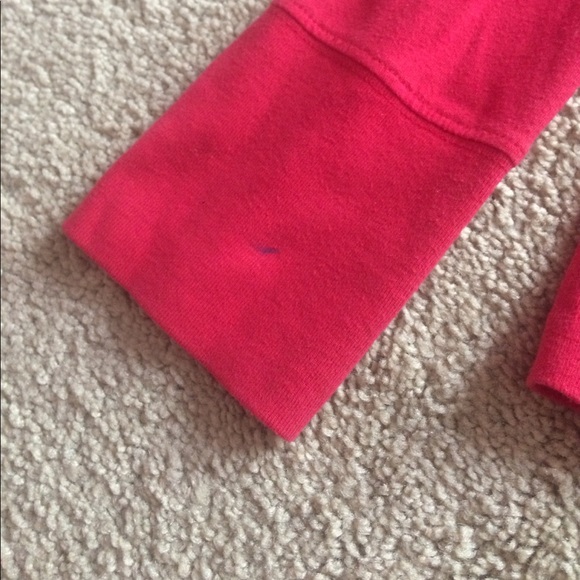 Red hollister long sleeve - Picture 3 of 3