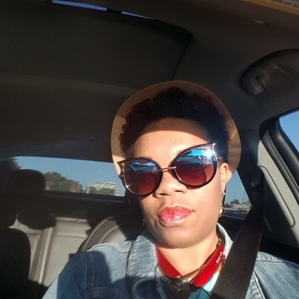 Meet your Posher, Steph