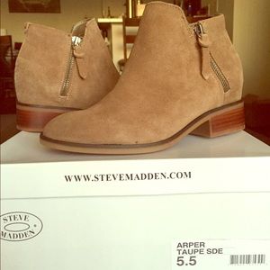 Steve Madden booties