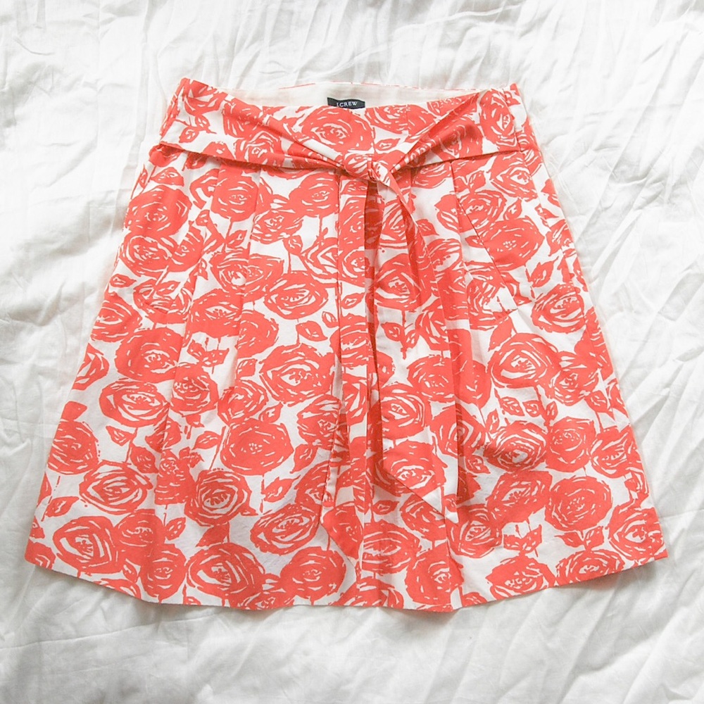 NWOT , J. Crew  woven skirt unlined .