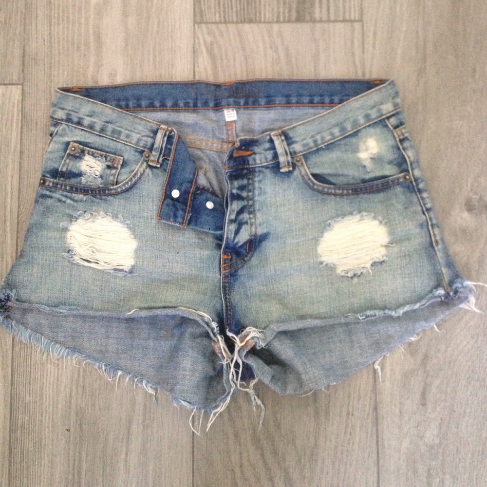 Distressed amuse society jean shorts, relaxed fit