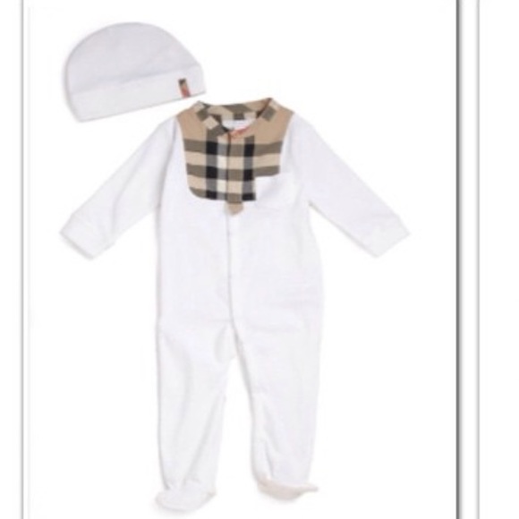 Burberry baby 2 piece set NWT size 3m & 6m $105.00 - Picture 2 of 8