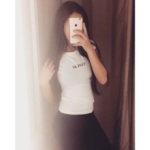 Meet your posher, Zoë