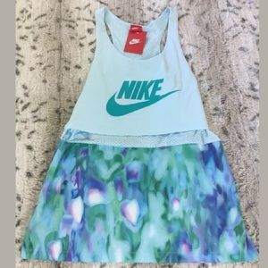 Nike Athletic Tank SIZE MEDIUM