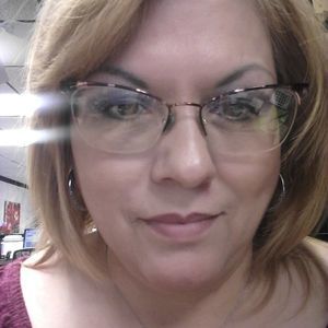 Meet your Posher, Sissy