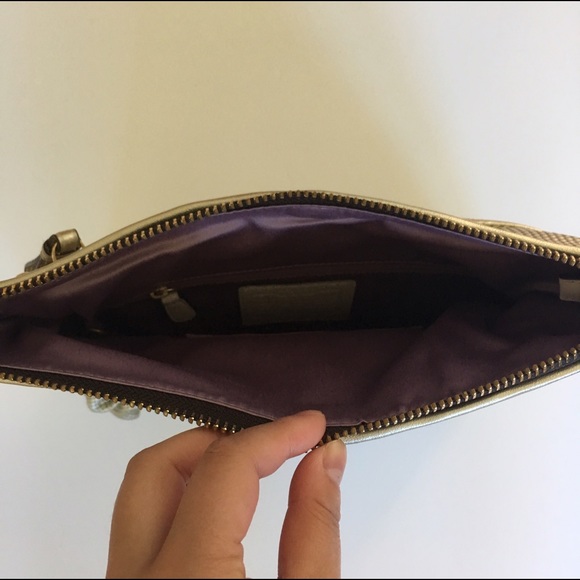 Metallic Coach Clutch - Picture 5 of 5