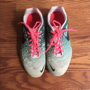 ❌Sold❌ Size 8 Nike Running/Tennis Shoes