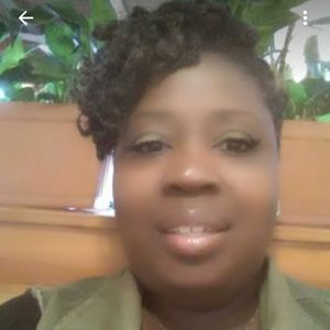 Meet your Posher, Anitra