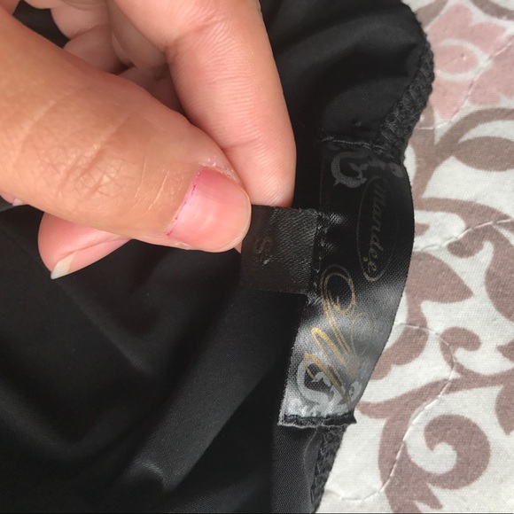 Top - Picture 3 of 3