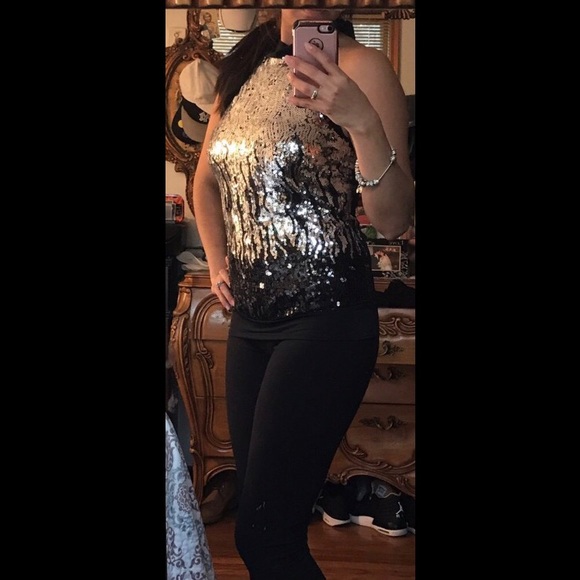 Top - Picture 1 of 3