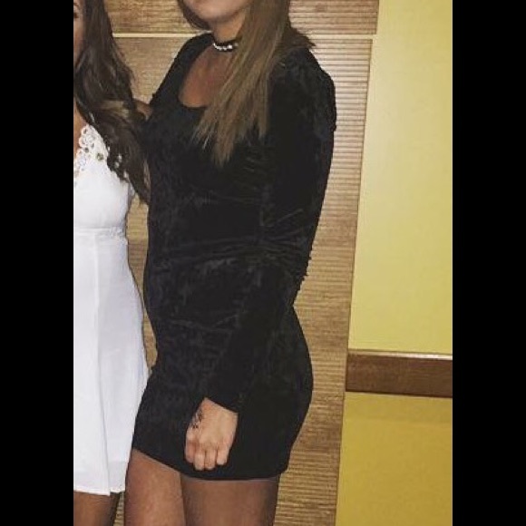 black velvet mini dress - Picture 1 of 5