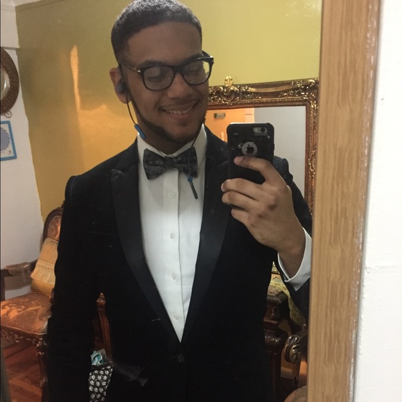 Meet your Posher, Chris - Picture 1 of 1