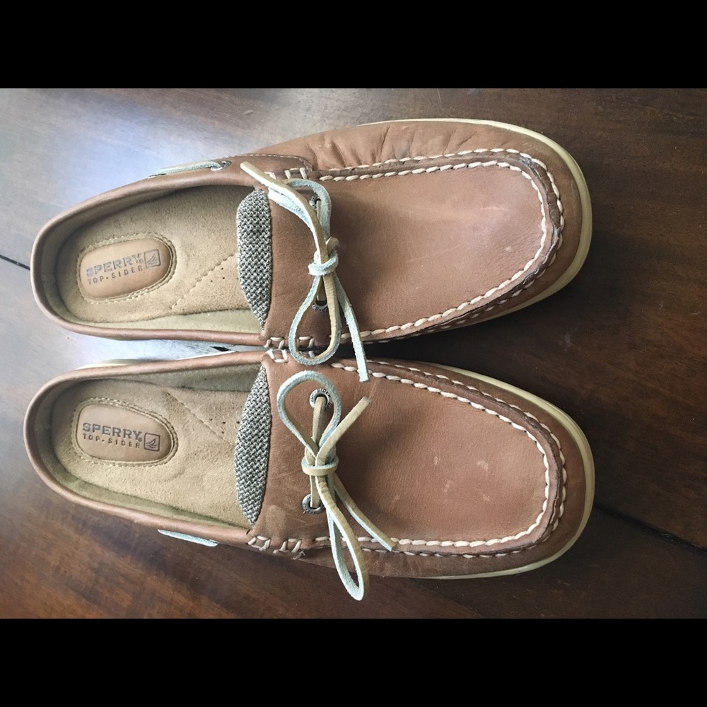 Sperry 7.5 tan slip on shoes. Never worn.