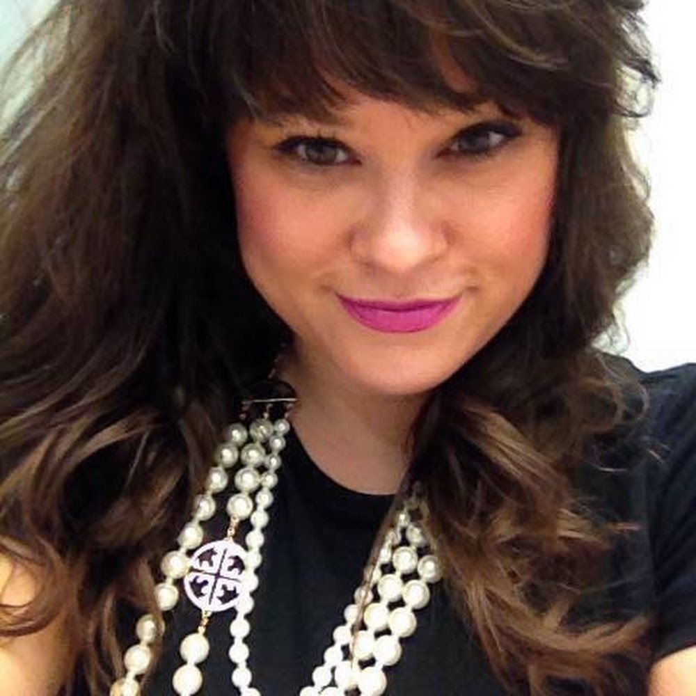 Meet your Posher, Candace