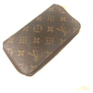 Louis Vuitton wallet