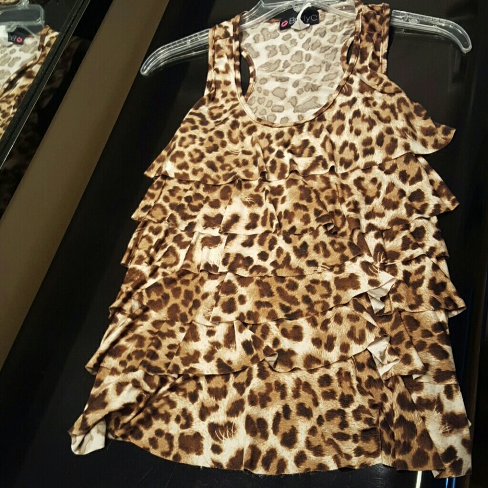 Leopard Print top - Picture 3 of 4
