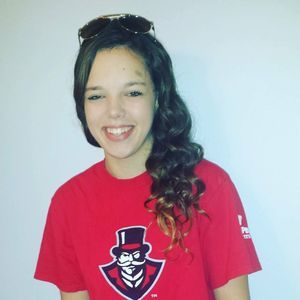 Meet your Posher, Caitlyn