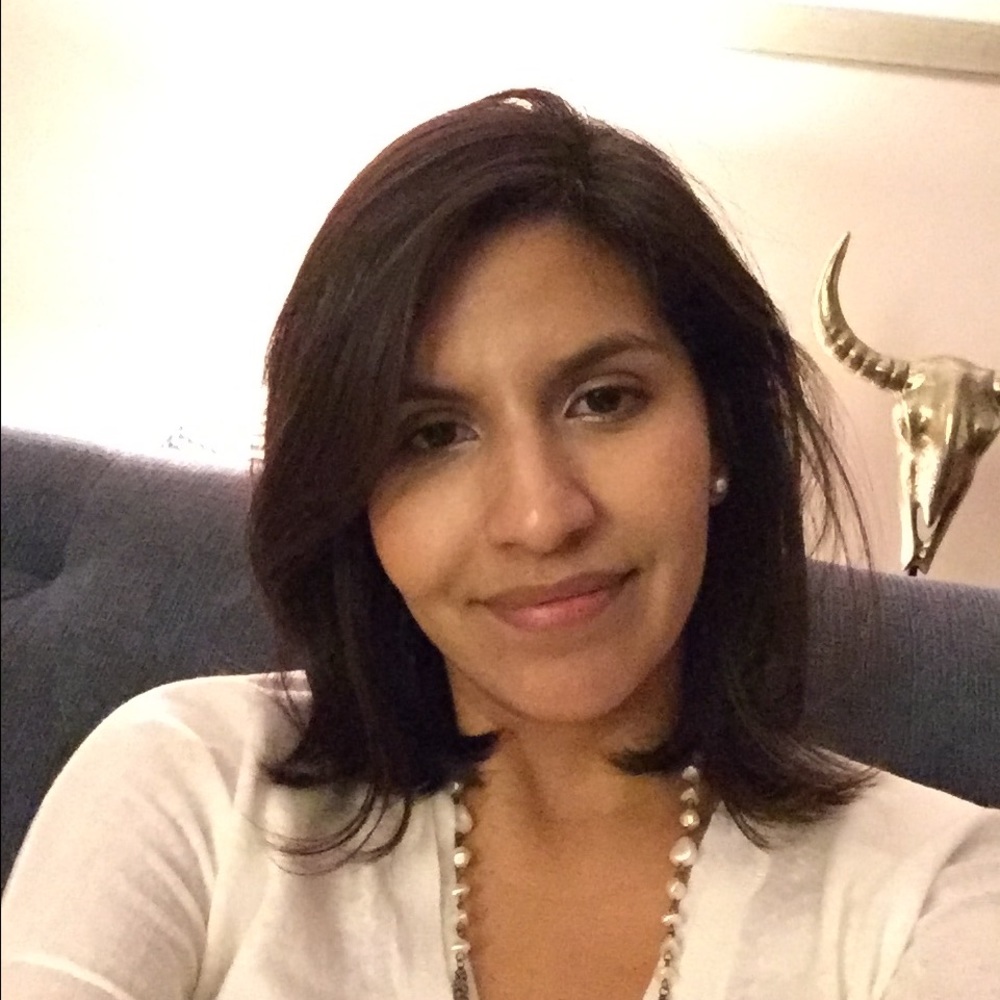 Meet your Posher, Daphne