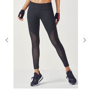💚ONE HOUR PRICE DROP💚 FABLETICS NWOT
