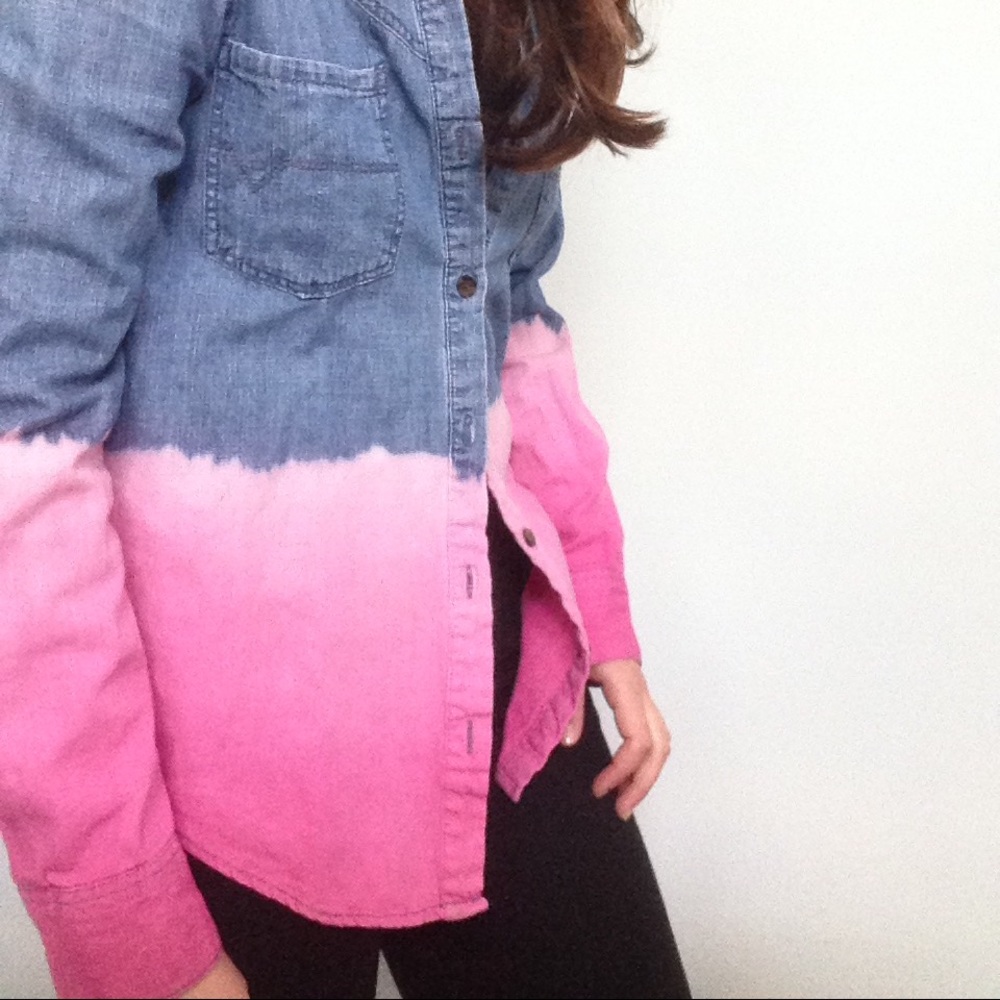 Unique Volcom Button Down - image 1