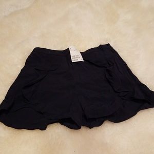 Navy blue H&M ruffle shorts