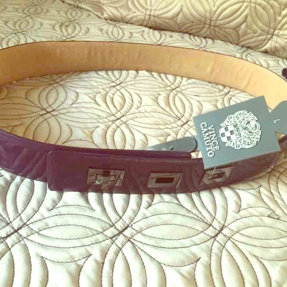 Vince Camuto Accessories - Vince Camuto Leather Wide Twist Lock Belt, size L