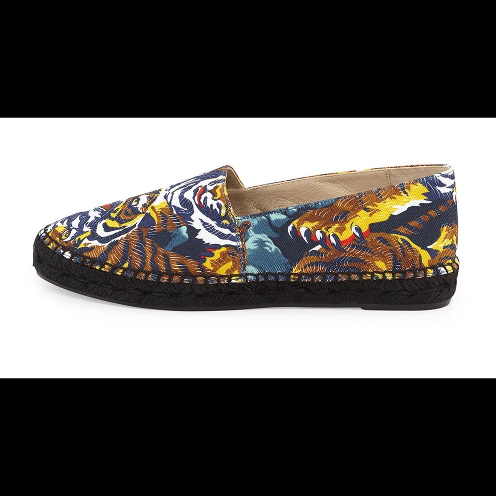 Kenzo Flat