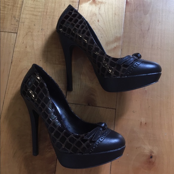 Charles David platform heel - Picture 2 of 5