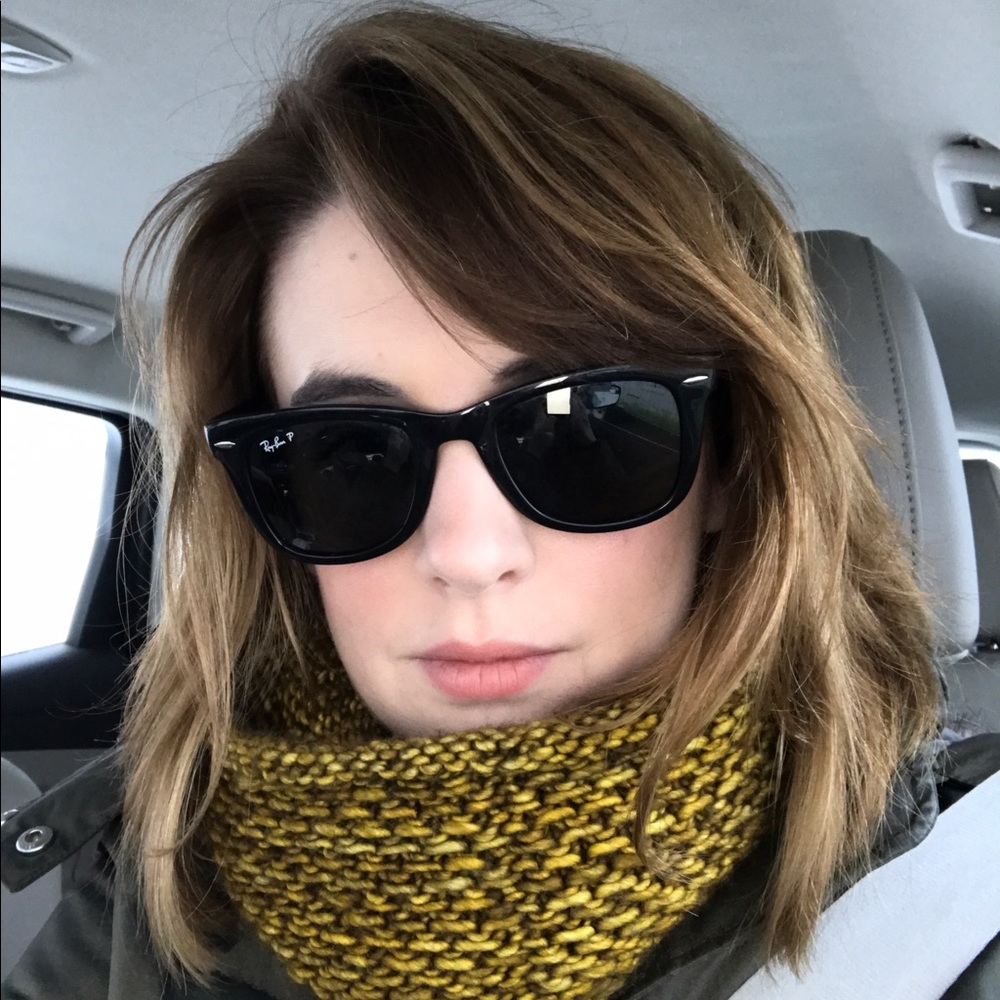 Meet your Posher, Emma