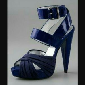 NEW! Report Signature platform sandal blue patent