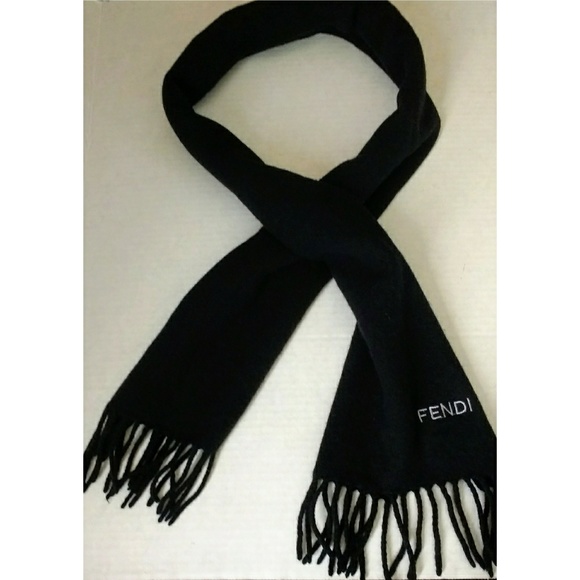SOLD! Vintage Fendi Wool Scarf - Picture 6 of 6