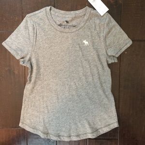 Abercrombie Gray Girls Shirt 9/10 NEW