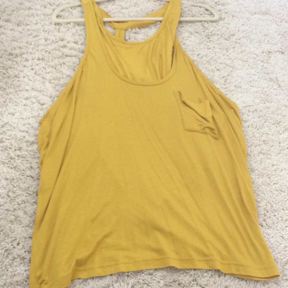 I look collection top in a size large