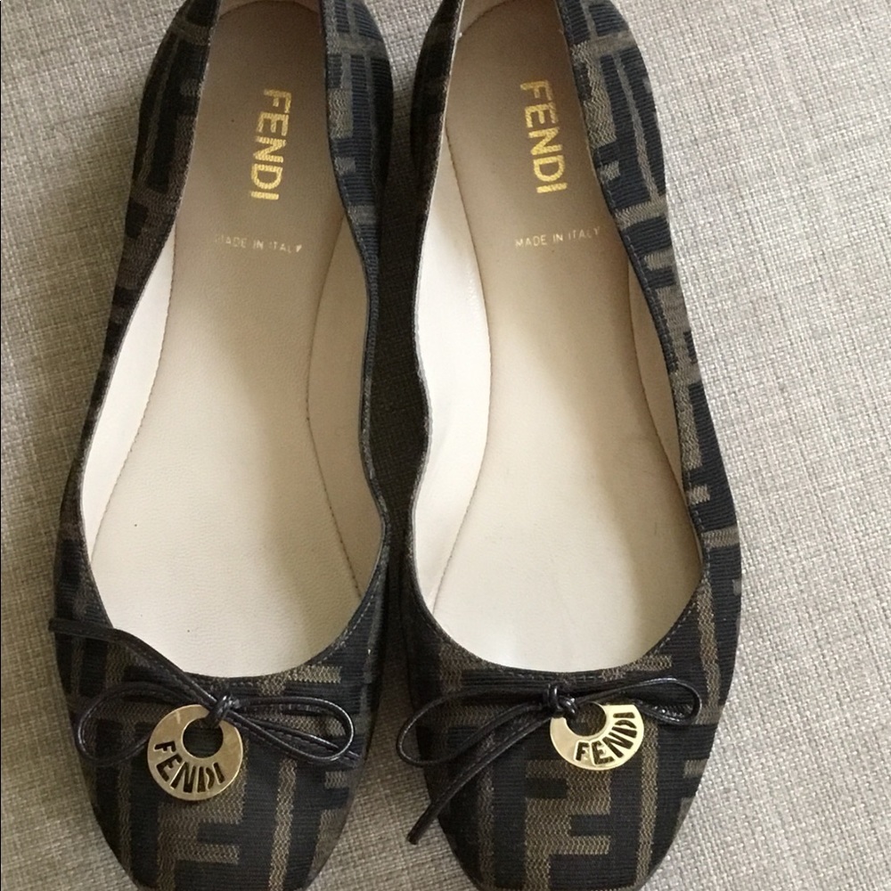 Fendi flat