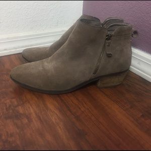 vince camuto taupe booties